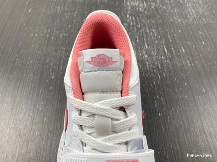 HYPE Legacy312 4197 Trendsetting   FN3407- Jordan 1027